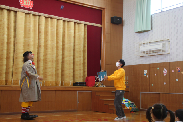 ピエロさん（クラウンショー）が蟹江幼稚園にやってきた！